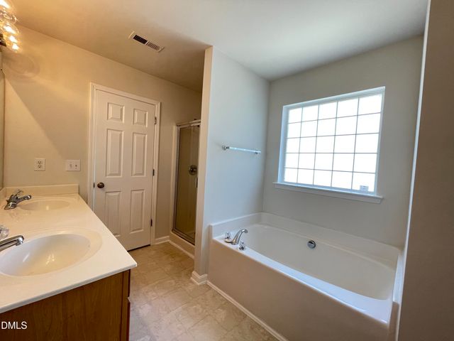 3137 Rendezvous Drive, Raleigh, NC 27610