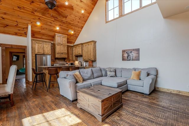 2034 Harbor Way 601, Graford, TX 76449