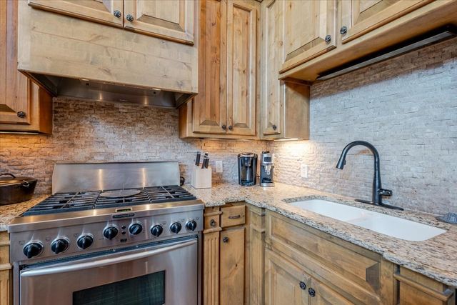 2034 Harbor Way 601, Graford, TX 76449