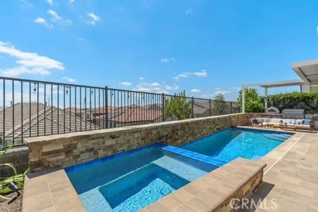 1708 Sonora Creek, Lake Forest, CA 92610