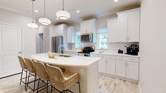 14500 Salt Meadow Dr, Pensacola, FL 32507