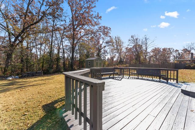 1409 Oak Street, Cassville, MO 65625