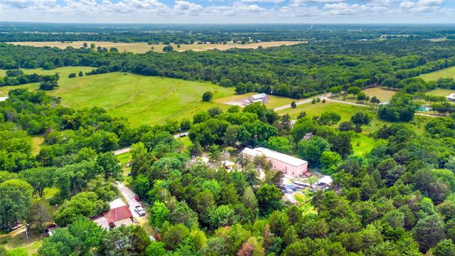 1474 Vz County Road 3810, Wills Point, TX 75169