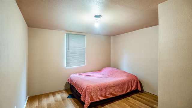 1474 Vz County Road 3810, Wills Point, TX 75169