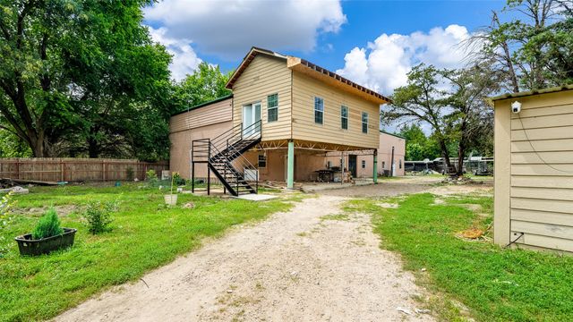 1474 Vz County Road 3810, Wills Point, TX 75169