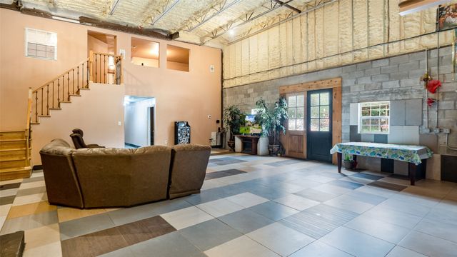 1474 Vz County Road 3810, Wills Point, TX 75169