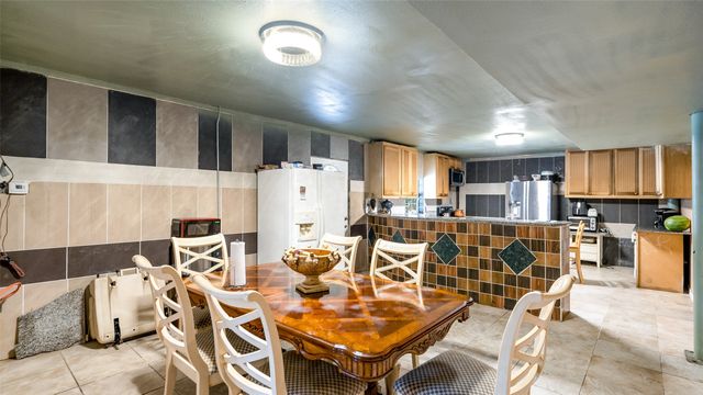 1474 Vz County Road 3810, Wills Point, TX 75169