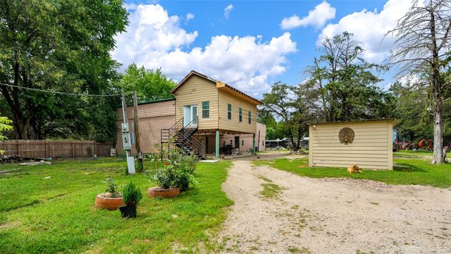 1474 Vz County Road 3810, Wills Point, TX 75169