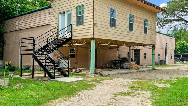 1474 Vz County Road 3810, Wills Point, TX 75169