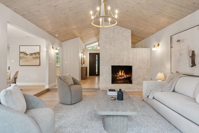 112 Valley Oaks Dr, Alamo, CA 94507