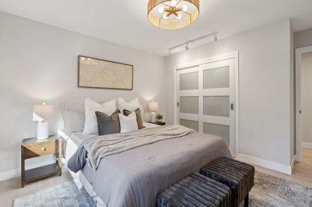 112 Valley Oaks Dr, Alamo, CA 94507