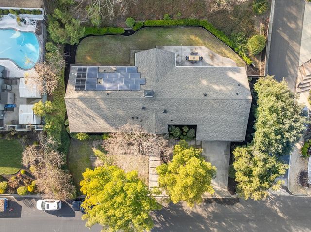 112 Valley Oaks Dr, Alamo, CA 94507