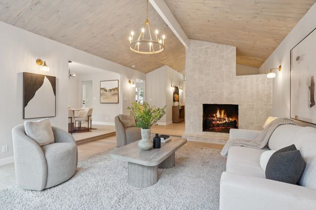 112 Valley Oaks Dr, Alamo, CA 94507