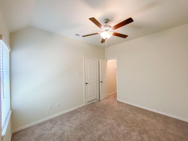 2923 Millstream Court, Dickinson, TX 77539
