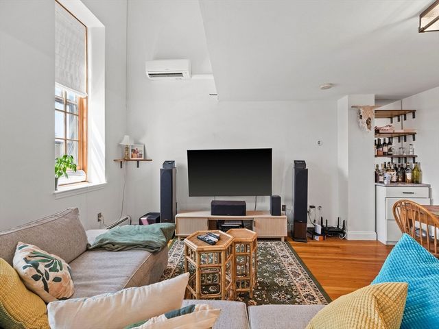 157-165 Winnisimmet St 3C, Chelsea, MA 02150