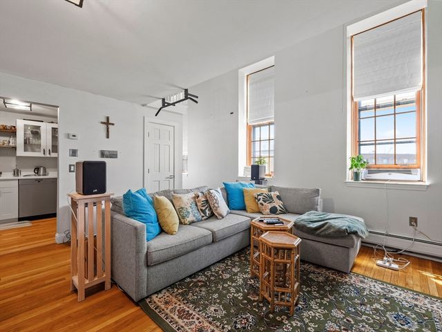 157-165 Winnisimmet St 3C, Chelsea, MA 02150