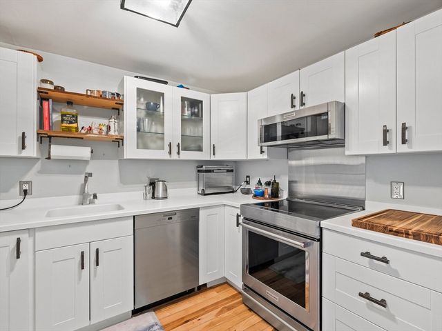157-165 Winnisimmet St 3C, Chelsea, MA 02150