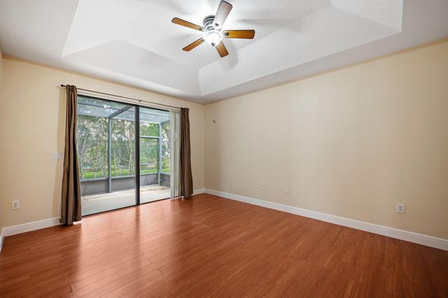 7039 Golf Pointe Circle, Tamarac, FL 33321