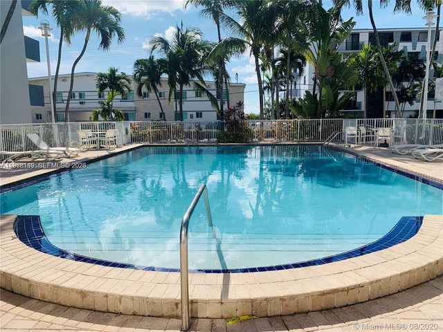 1801 S Treasure Dr 101, North Bay Village, FL 33141