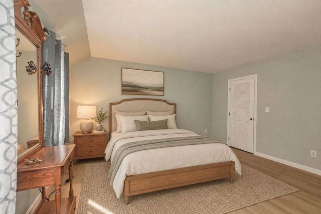 76 Roberts Rd, Bridgewater, MA 02324