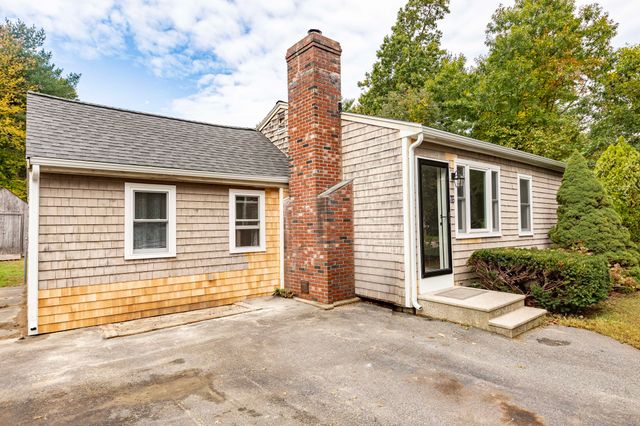 76 Roberts Rd, Bridgewater, MA 02324