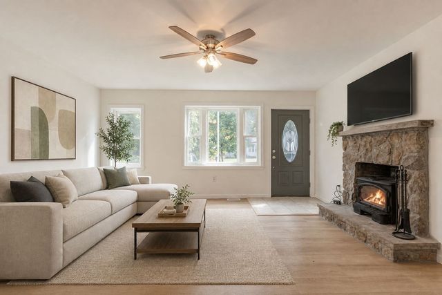 76 Roberts Rd, Bridgewater, MA 02324