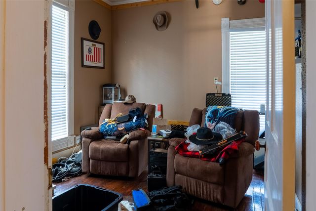 401 Hanover Street, Edna, TX 77957