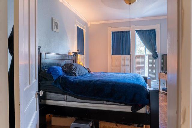 401 Hanover Street, Edna, TX 77957