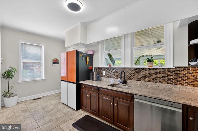 311 TOWNSEND AVE, Baltimore, MD 21225