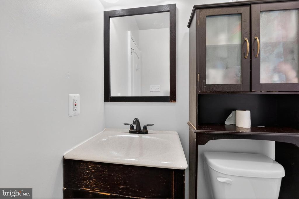 Image 23 of property listing at 311 TOWNSEND AVE, Baltimore, MD 21225