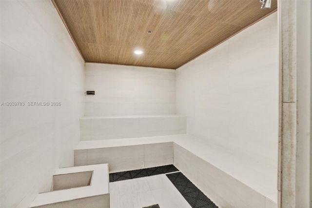 9601 Collins Avenue 402, Bal Harbour, FL 33154