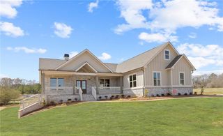 44 Palomino Circle, Hoschton, GA 30548