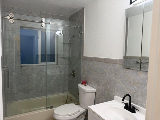 4011 SW 28TH Street, West Park, FL 33023