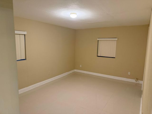 4011 SW 28TH Street, West Park, FL 33023