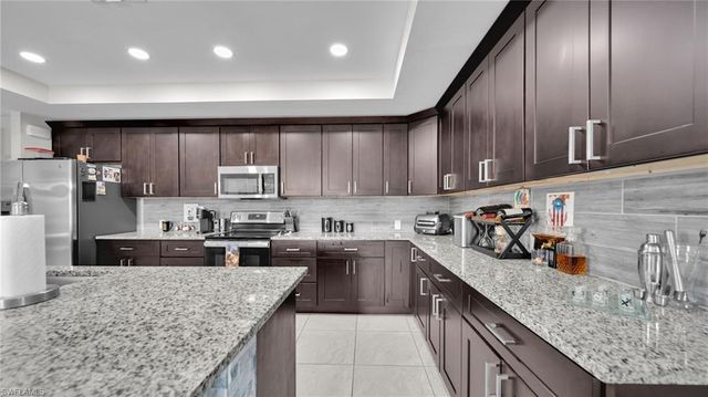 569 Croydon AVE S, Lehigh Acres, FL 33974