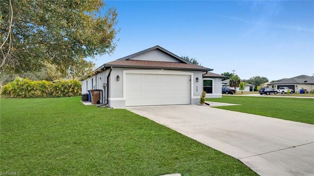 569 Croydon AVE S, Lehigh Acres, FL 33974