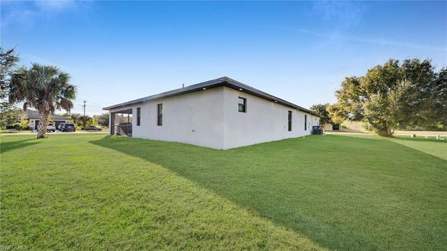 569 Croydon AVE S, Lehigh Acres, FL 33974