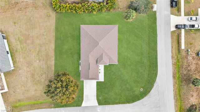 569 Croydon AVE S, Lehigh Acres, FL 33974