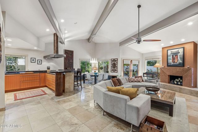 8435 E SAN CANDIDO Drive, Scottsdale, AZ 85258