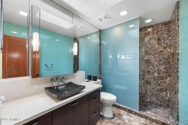 8435 E SAN CANDIDO Drive, Scottsdale, AZ 85258