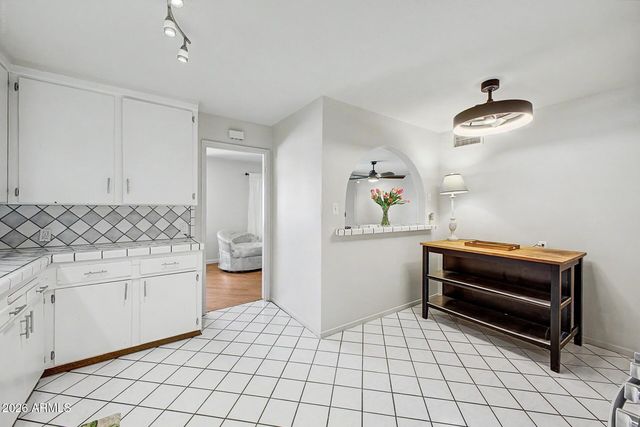3801 E AMELIA Avenue, Phoenix, AZ 85018