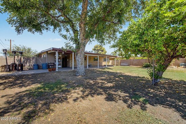 3801 E AMELIA Avenue, Phoenix, AZ 85018
