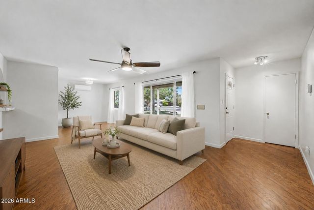 3801 E AMELIA Avenue, Phoenix, AZ 85018