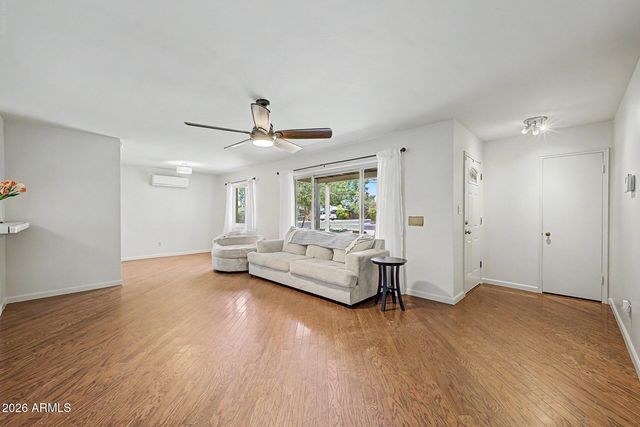 3801 E AMELIA Avenue, Phoenix, AZ 85018