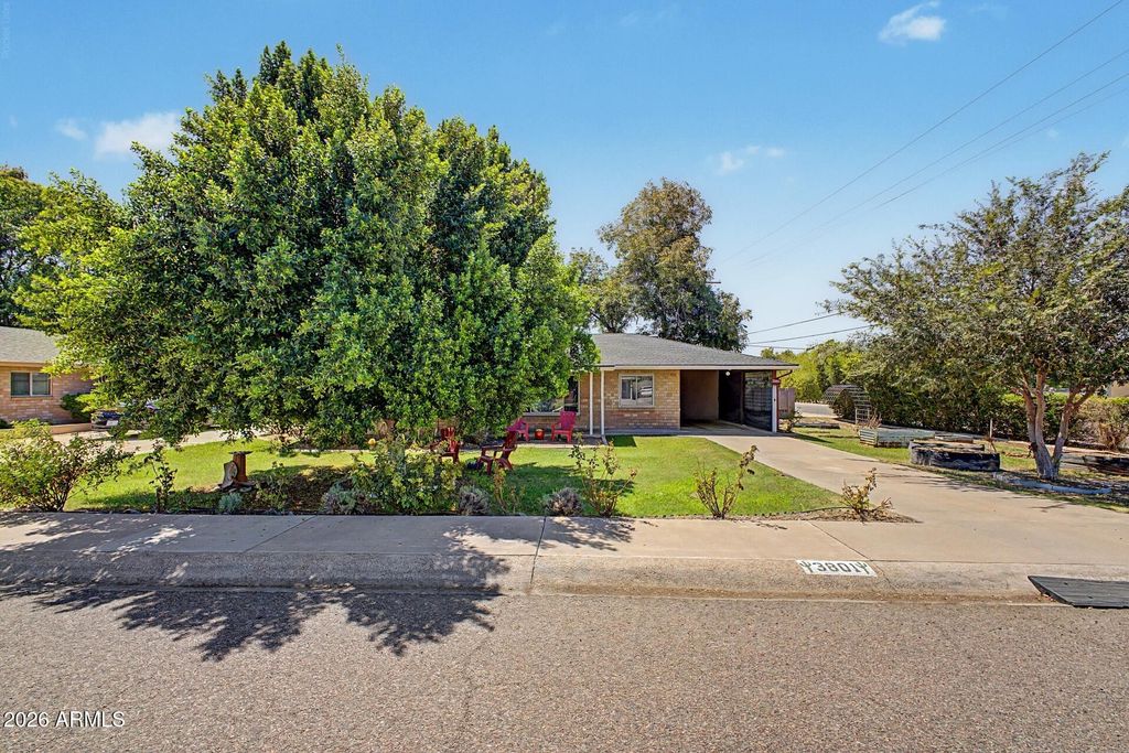 3801 E AMELIA Avenue, Phoenix, AZ 85018