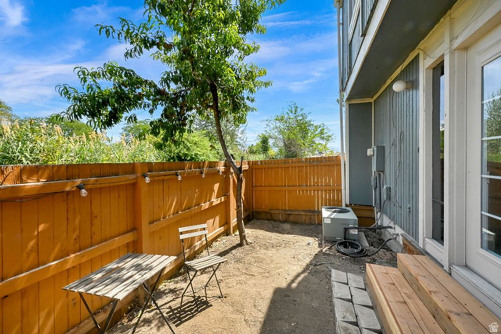 4181 S VILLAGE LN #C, Taylorsville, UT 84129 — photo 4
