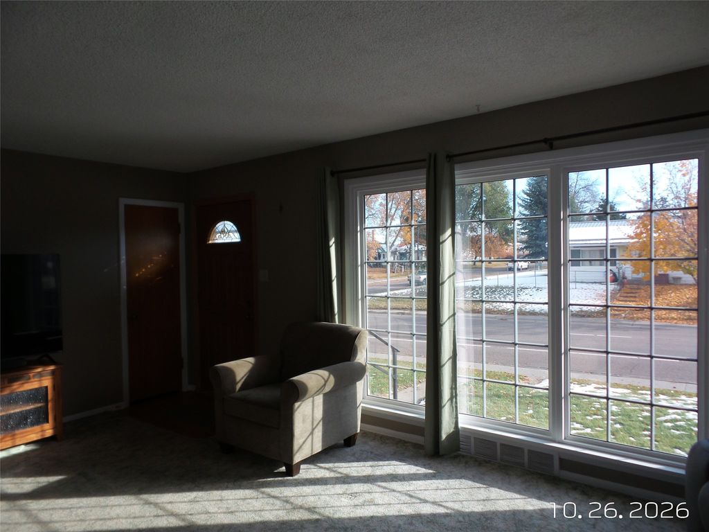 2426 8th Avenue S, Great Falls, MT 59405 photo 4
