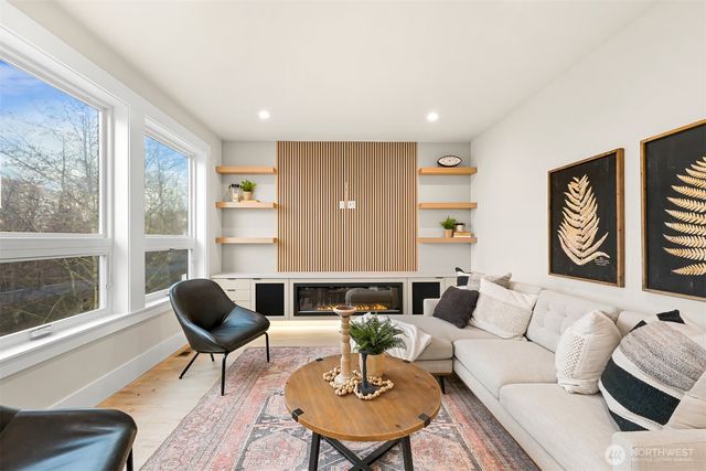 3709 Bristol Street, Bellingham, WA 98226