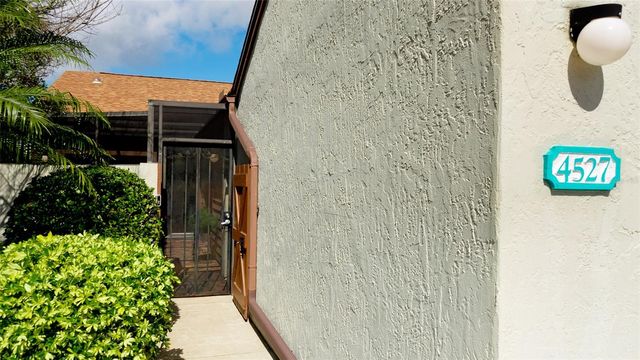 4527 PARK LAKE TERRACE N, Bradenton, FL 34209