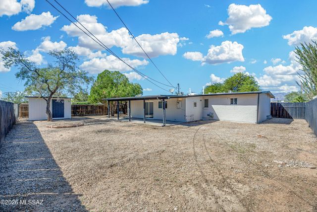 5844 E 34th Street, Tucson, AZ 85711